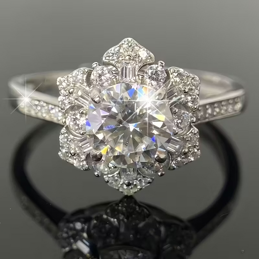 1pc 925 Sterling Silvery Romantic Moissanite Six-Prong Women's Ring